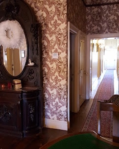 Historic Columbia City Hotel interior